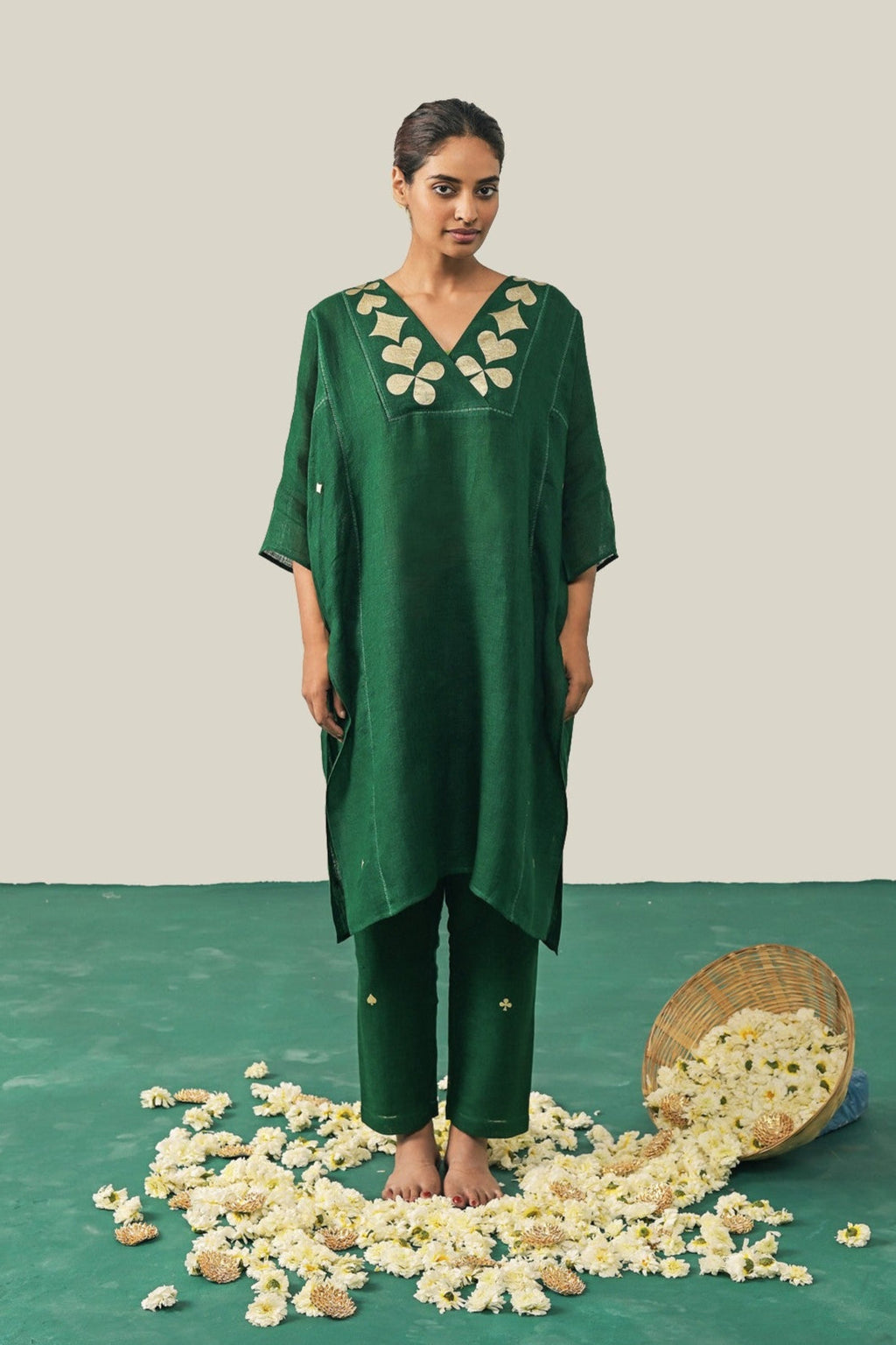 The Flush Femme Kurta Set - Bottle Green