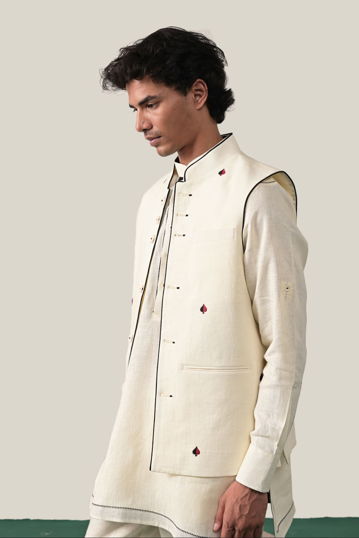 The Royal Rummy Waistcoat - Ivory